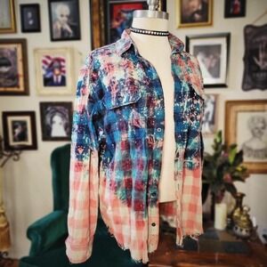Acid Washed Flannel Shirt Distressed Gypsy Junkies Blue & Pink Plaid Button Up